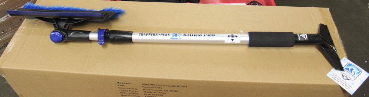 Trappers Peak Storm Pro 30-48 inch extendable 3-in-1 Rotating Snow Brush, Scraper, and LED Light